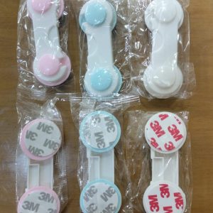 1 Pc – Children Kid Drawer Lock Baby safe Angle Sliding Door Plastic Child safety locks products ( random color )